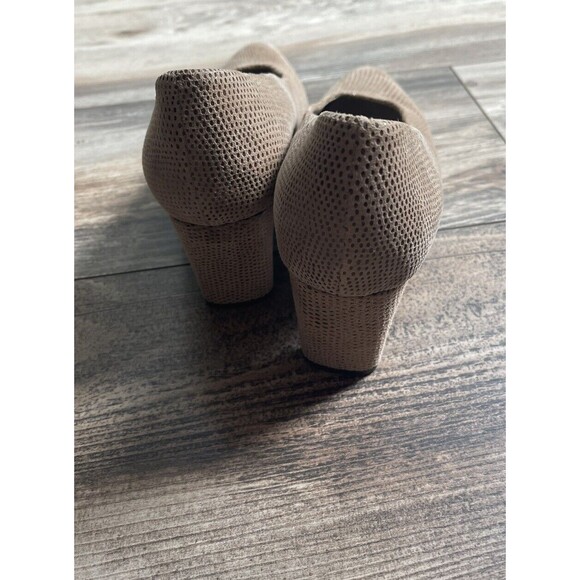 VANELi Women's Astyr Pointed Toe Block Pumps Casual Dress Low Heel Size 9M - Picture 5 of 8